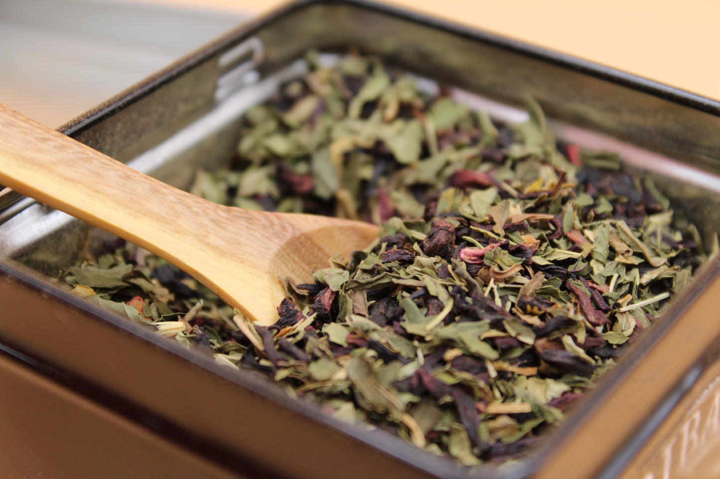 Hibiscus-Peppermint Herbal Tea (Loose-Leaf)